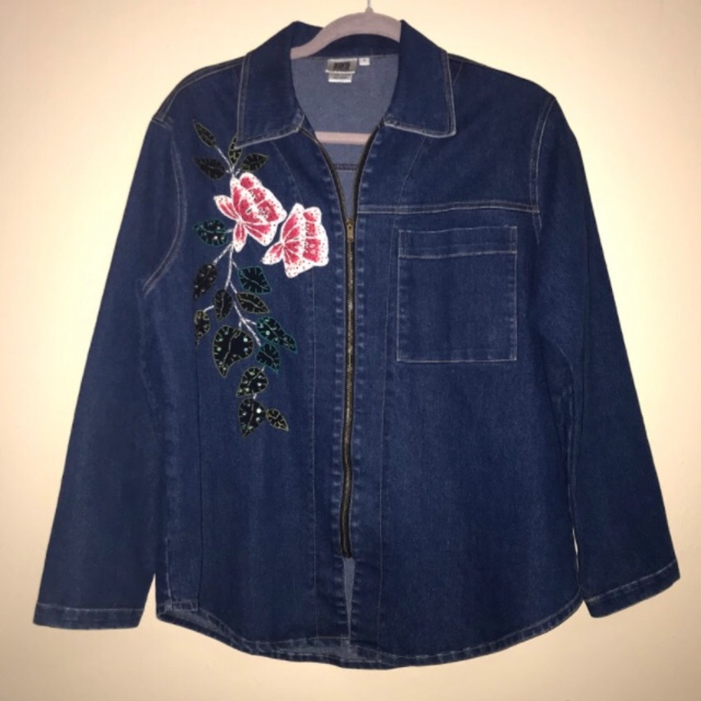 ⚡️Gorgeous Usindo Embroidered Jean Jacket Size S